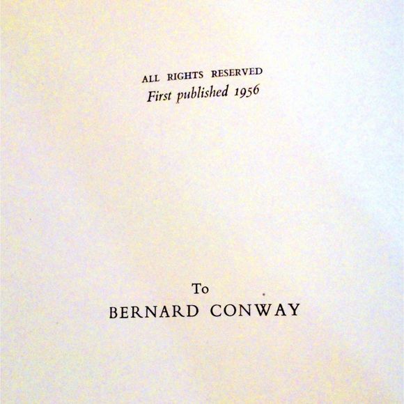 The Collector's Encyclopaedia of English Ceramics Hardcover Illustrated - Picture 3 of 6